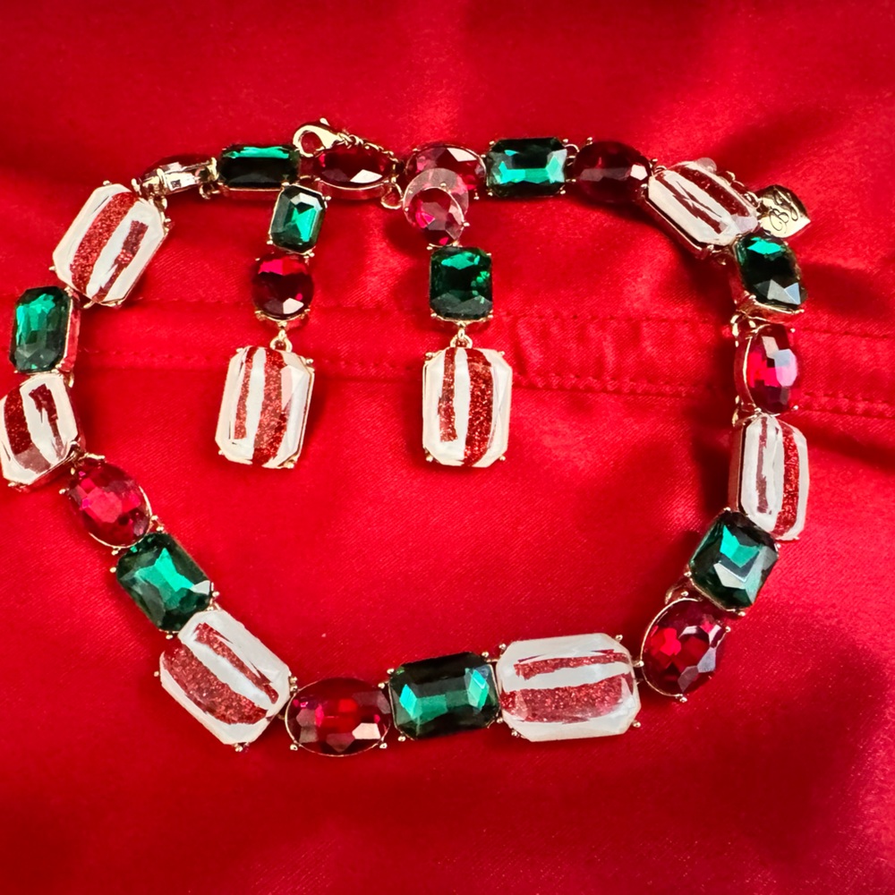 🎄 Betsey Johnson Holiday Statement Choker & Earring Set 🎄